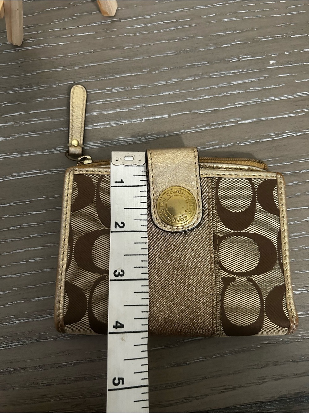 COACH Ergo Signature Wallet with signature 'C' canvas panels - Picture 7 of 13